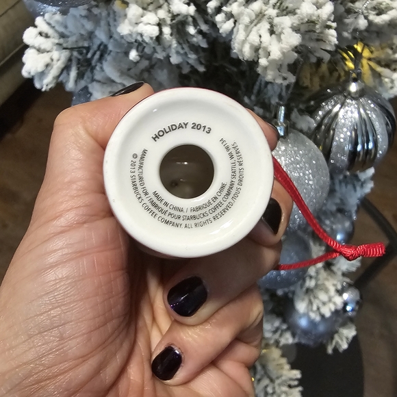 Holiday 2013 Starbucks Ornament - Picture 3 of 3